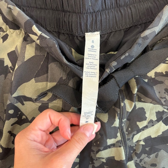 Lululemon shorts - Picture 2 of 3